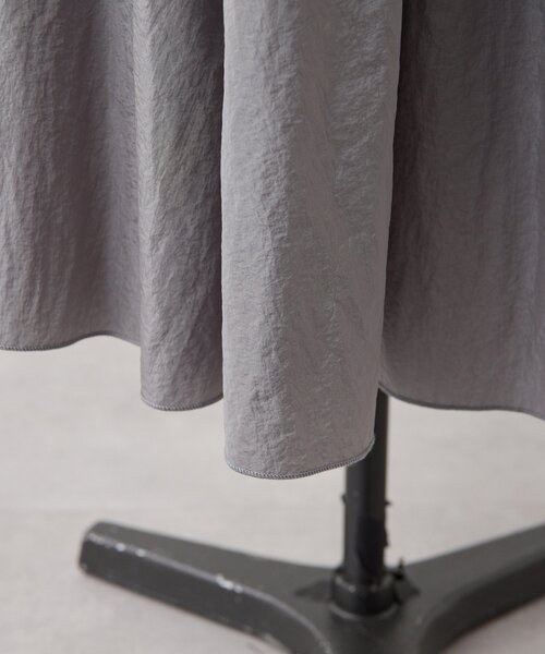 ear PAPILLONNER（イアパピヨネ）の「ドッキング刺繍ワンピース【SUM1 STYLE】（ワンピース・レディース・グレー・FREE）」の22枚目の写真