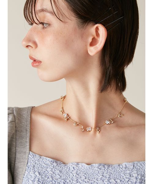 LILY BROWN（リリーブラウン）の「Lilywingビジューフラワーネックレス（ネックレス・レディース・シルバー/ゴールド・F）」の9枚目の写真