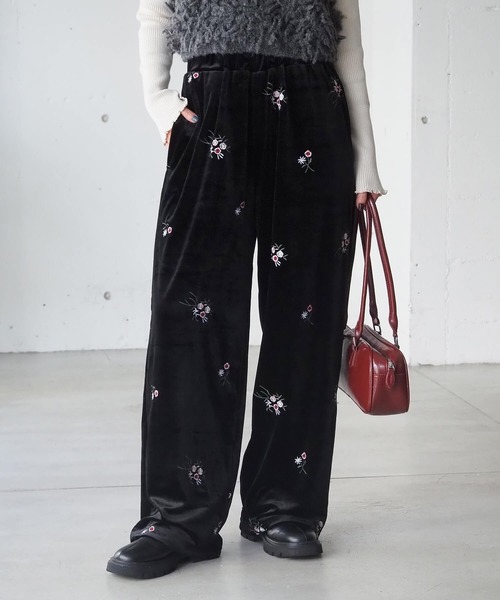 セール】ベロア花刺繍イージーパンツ（その他パンツ）｜tiptop