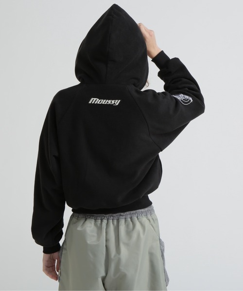 MOUSSY（マウジー）の「《AVIREX×MOUSSY》FLEECE HOODIE（パーカー・レディース・ブラック/グレー/レッド・F）」の14枚目の写真