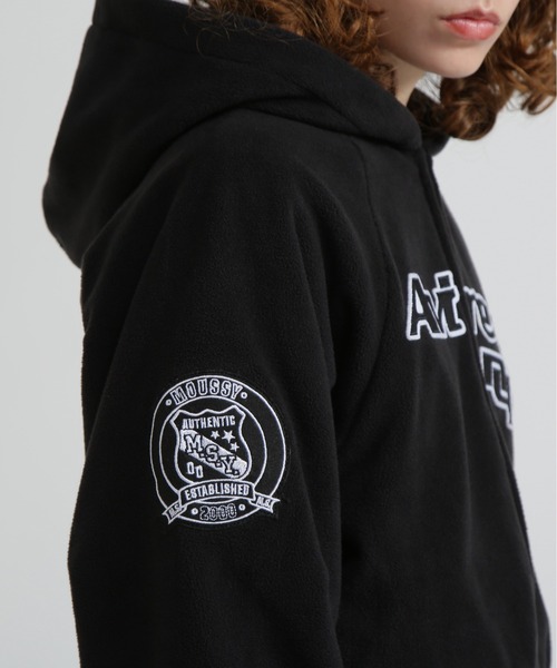 MOUSSY（マウジー）の「《AVIREX×MOUSSY》FLEECE HOODIE（パーカー・レディース・ブラック/グレー/レッド・F）」の20枚目の写真