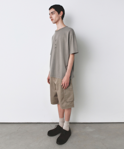 INSILENCE(インサイロンス)の「フェイデッドグラフィックTシャツ BEIGE(Tシャツ/カットソー・レディース・その他・SMALL/MEDIUM/LARGE)」の3枚目の写真
