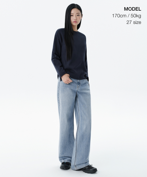 MUSINSA STANDARD WOMAN(ムシンサスタンダードウーマン)の「レディースワイドデニムパンツ【ライトインディゴ】(デニムパンツ・レディース・その他・32/30/23/24/25/26/27/28/29)」の2枚目の写真