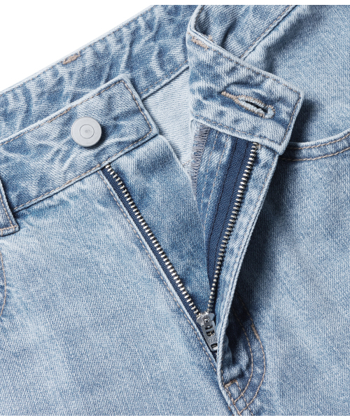 MUSINSA STANDARD WOMAN(ムシンサスタンダードウーマン)の「レディースワイドデニムパンツ【ライトインディゴ】(デニムパンツ・レディース・その他・32/30/23/24/25/26/27/28/29)」の4枚目の写真