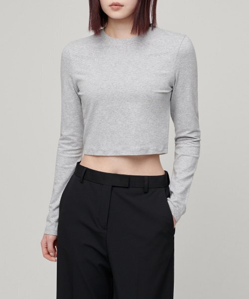 MUSINSA STANDARD WOMAN（ムシンサスタンダードウーマン）の「ウィメンズスリムクロップクルーネック長袖Tシャツ[ミディアムグレー]（Tシャツ/カットソー・レディース・その他・SMALL/MEDIUM/LARGE/X-SMALL）」の5枚目の写真