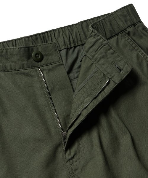 MUSINSA STANDARD（ムシンサスタンダード）の「[シティレジャー] ワイドベルトカーゴパンツ [カーキ]（スウェットパンツ・メンズ・その他・40/38/42/36/34/32/30/26/27/28/29/31/33）」の4枚目の写真