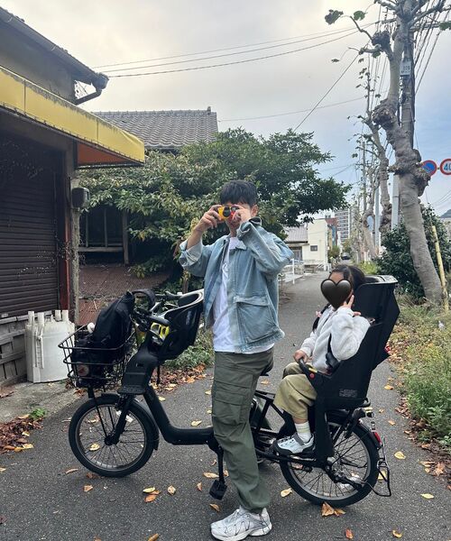 MUSINSA STANDARD（ムシンサスタンダード）の「[シティレジャー] ワイドベルトカーゴパンツ [カーキ]（スウェットパンツ・メンズ・その他・40/38/42/36/34/32/30/26/27/28/29/31/33）」の16枚目の写真