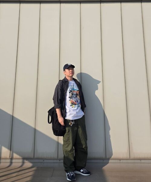 MUSINSA STANDARD（ムシンサスタンダード）の「[シティレジャー] ワイドベルトカーゴパンツ [カーキ]（スウェットパンツ・メンズ・その他・40/38/42/36/34/32/30/26/27/28/29/31/33）」の17枚目の写真