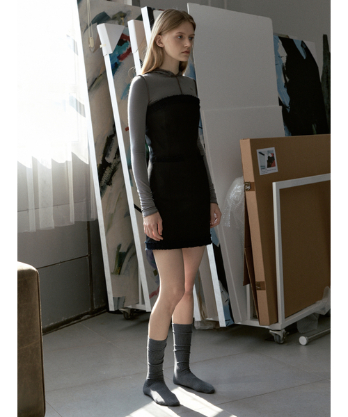 SINOON(シヌーン)の「2WAY TUBE TOP MINI DRESS (BLACK)(ワンピース・レディース・ブラック・SMALL/MEDIUM)」の4枚目の写真