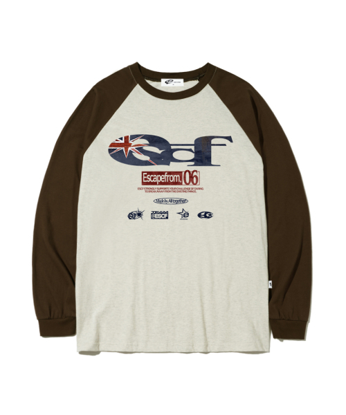 ESCAPEFROM（エスケープフロム）の「ブリティッシュヴィンテージ ESCFロゴコラージュプリントロングスリーブ [3色]（Tシャツ/カットソー・レディース・ホワイト/ネイビー/ブラウン・MEDIUM/LARGE/SMALL）」の5枚目の写真