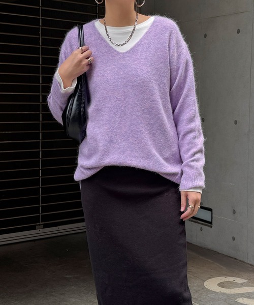 LBC（エルビーシー）の「アンゴラコンVネックニット（ニット/セーター・レディース・ベージュ/パープル/グリーン/ライトブルー/グレー・M/L）」の19枚目の写真