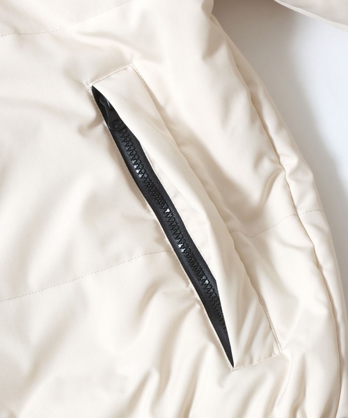 KANGOL(カンゴール)の「KANGOL/カンゴール 別注 オーバーサイズ ワンポイント刺繍 パファージャケット パデッドジャケット ファイバーダウンジャケット レディース メンズ(ダウンジャケット/コート・メンズ・ブラック/ブラウン/アイボリー・M/XL/L)」の11枚目の写真