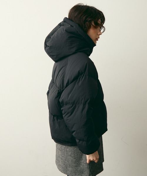 Trish（トリッシュ）の「フードパフィーショートジャケット（ダウンジャケット/コート・レディース・ブラック/ホワイト/ブラウン・FREE）」の7枚目の写真