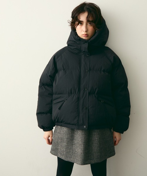 Trish（トリッシュ）の「フードパフィーショートジャケット（ダウンジャケット/コート・レディース・ブラック/ホワイト/ブラウン・FREE）」の8枚目の写真