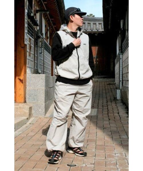 LMCの「OG ESSENTIAL HOODIE VEST light gray(ベスト・レディース・その他・LARGE/MEDIUM/SMALL)」の21枚目の写真
