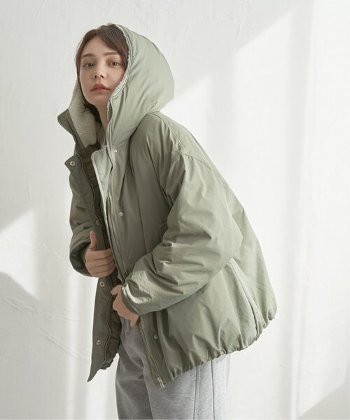 notch.(ノッチ)の「フードボアバルーンブルゾン(ブルゾン・レディース・ブラック/カーキ・M)」の2枚目の写真