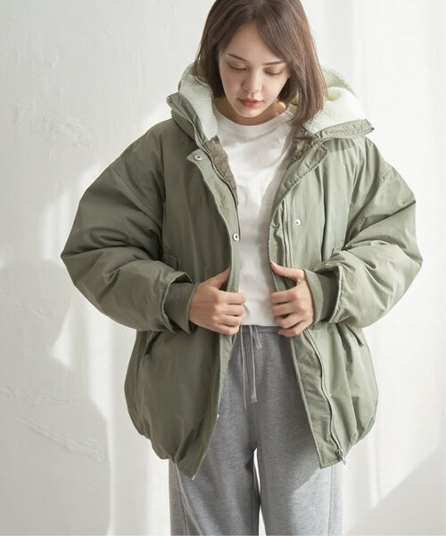 notch.(ノッチ)の「フードボアバルーンブルゾン(ブルゾン・レディース・ブラック/カーキ・M)」の12枚目の写真