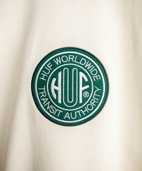 HUF(ハフ)の「HUF ハフ TRANSIT AUTHORITY CREWNECK オーバーサイズ裏起毛トレーナースウェット(スウェット・メンズ・ブラック/オフホワイト・M/L/XL)」の19枚目の写真