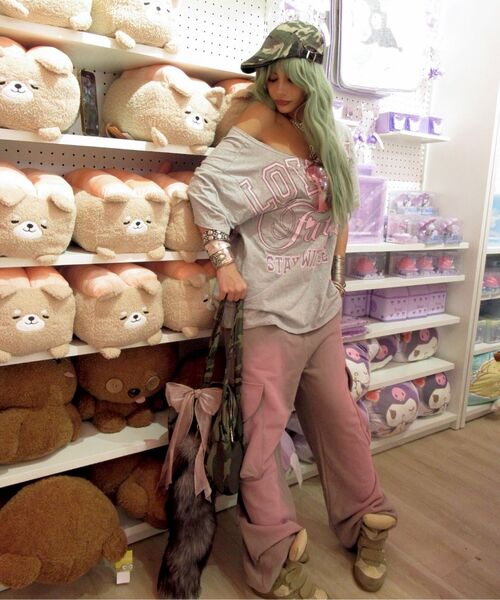 EXPIRED GIRL(エクスパイアードガール)の「Tutu Bag Camo(ボストンバッグ・レディース・その他・FREE)」の2枚目の写真