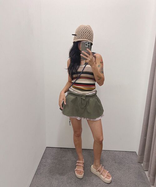 VISUS(ヴィスシュ)の「LILY LACE MINI SKIRT_KHAKI(スカート・レディース・その他・SMALL/MEDIUM)」の4枚目の写真