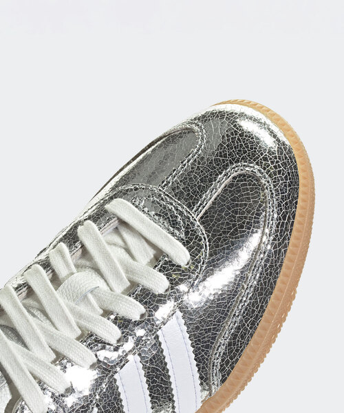 adidas(アディダス)の「《追加》adidas/アディダス SAMBA OG W(JR0035)(スニーカー・レディース・シルバー・25cm/24.5cm/24cm/23.5cm/23cm)」の8枚目の写真