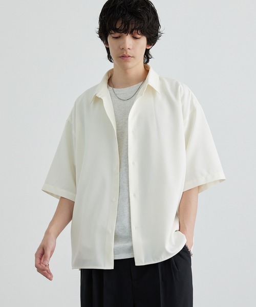 MONO-MART(モノマート)の「ハイツイステッドツイル サイドスリット レギュラーカラー 半袖シャツ/速乾&UVカット&イージーケア【セットアップ対応】(シャツ/ブラウス・メンズ・オフホワイト/ダークネイビー/モカ/ダークグレー/グレイッシュベージュ/グレー系・S/L/M)」の20枚目の写真