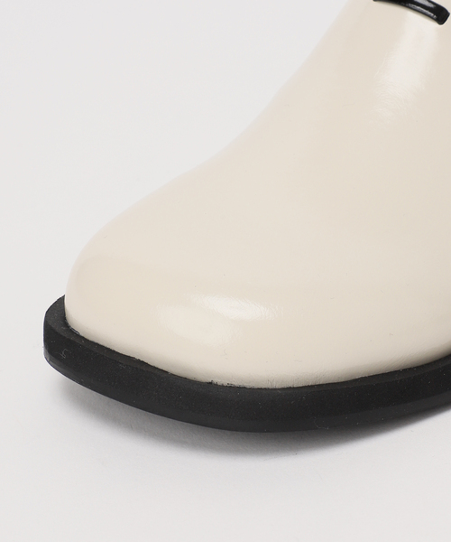 GRISE（グリーズ）の「GRISEオブリークマニッシュ（その他シューズ・レディース・ブラック/アイボリー・24cm/23.5cm/23cm/22.5cm/22cm/25cm/24.5cm）」の13枚目の写真