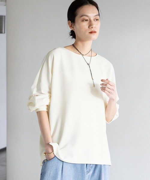 Elura(エルーラ)の「サマ見えリラクシープルオーバー/645456(Tシャツ/カットソー・レディース・オフホワイト/ブラック/ダークブラウン・FREE)」の4枚目の写真