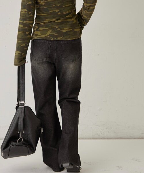 WHO'S WHO gallery（フーズフーギャラリー）の「デニムタイトフレアパンツ（デニムパンツ・レディース・ネイビー/ライトグレー/ブラック/サックスブルー・SMALL/MEDIUM）」の9枚目の写真