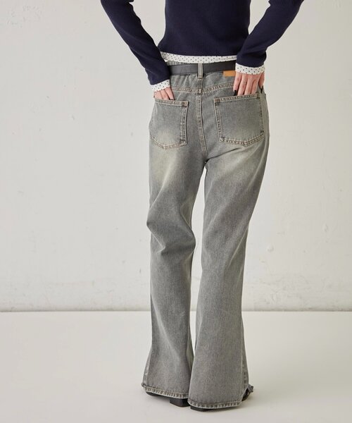 WHO'S WHO gallery（フーズフーギャラリー）の「デニムタイトフレアパンツ（デニムパンツ・レディース・ネイビー/ライトグレー/ブラック/サックスブルー・SMALL/MEDIUM）」の15枚目の写真