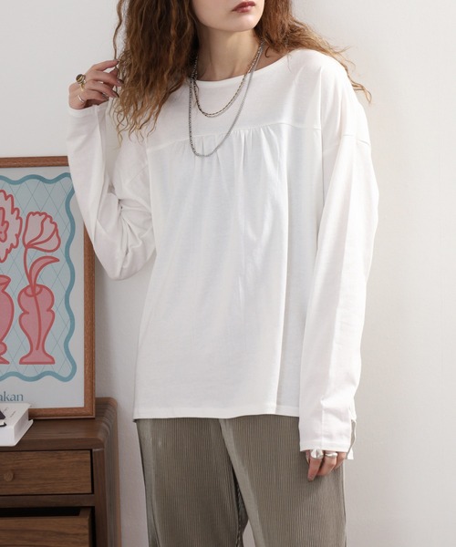atONE(アットワン)の「バックダブル長袖Tシャツ(Tシャツ/カットソー・レディース・ブラック/ホワイト・4L~5L/M-L/LL~3L)」の2枚目の写真