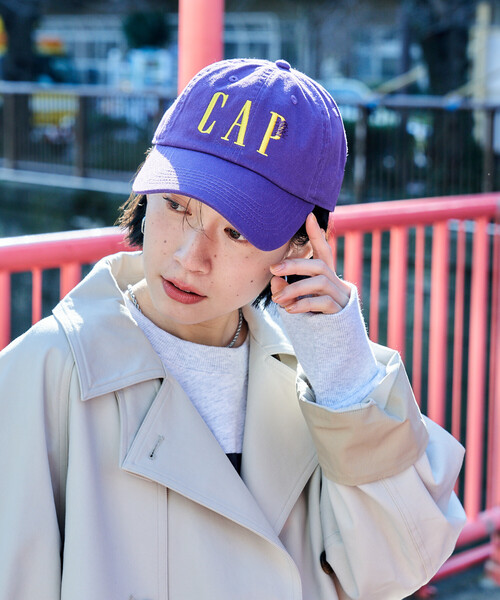 FREAK'S STORE(フリークスストア)の「byeA.× FREAK'S STORE/バイエー 別注 CAF CAP/ロゴ ベースボール キャップ(キャップ・レディース・ブラック/パープル/ネイビー/グリーン/ブラウン/ワイン・ONE SIZE)」の5枚目の写真