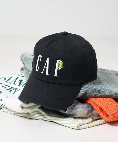 FREAK'S STORE(フリークスストア)の「byeA.× FREAK'S STORE/バイエー 別注 CAF CAP/ロゴ ベースボール キャップ(キャップ・レディース・ブラック/パープル/ネイビー/グリーン/ブラウン/ワイン・ONE SIZE)」の2枚目の写真