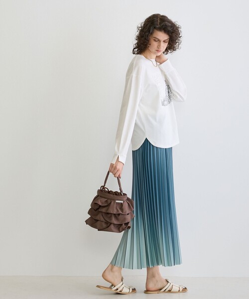 NICOLE white（ニコルホワイト）の「フリル巾着バッグ（ショルダーバッグ・レディース・ブラック/ブラウン・FREE）」の6枚目の写真