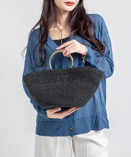 COTTO（コトゥー）の「【COTTO】舟形　かごバッグ　アバカ素材　リング持ち手（かごバッグ・レディース・ブラック×ブラック/ベージュ×ブラック・FREE）」の10枚目の写真