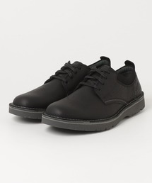 Clarks(�N���[�N�X)��Eastridge Low / �C�[�X�g���b�W���[ (�u���b�N���U�[)(�h���X�V���[�Y)