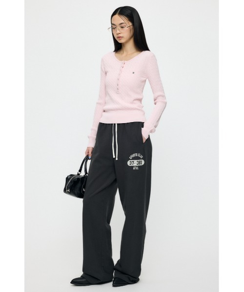 MOUSSY(マウジー)の「【26年SS新作】VERSITY LOGO スウェットパンツ(スウェットパンツ・レディース・杢グレー/ネイビー/ライトブラック・1/2)」の6枚目の写真