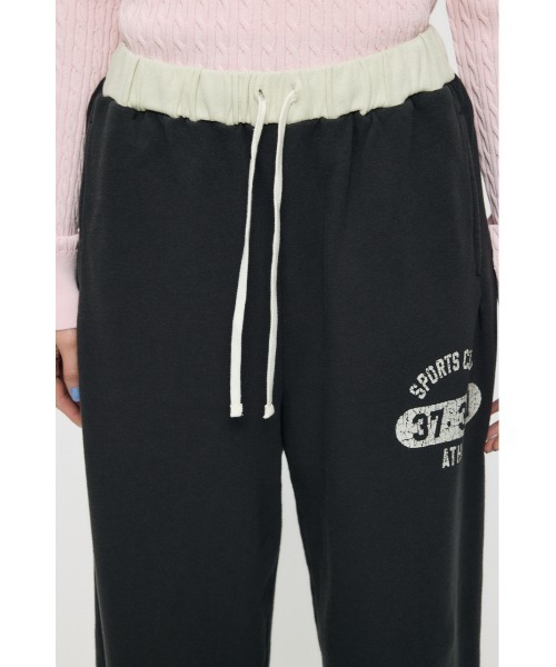 MOUSSY(マウジー)の「【26年SS新作】VERSITY LOGO スウェットパンツ(スウェットパンツ・レディース・杢グレー/ネイビー/ライトブラック・1/2)」の11枚目の写真