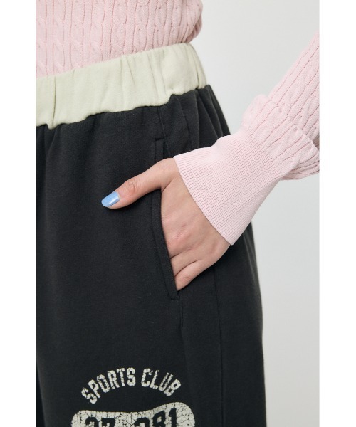 MOUSSY(マウジー)の「【26年SS新作】VERSITY LOGO スウェットパンツ(スウェットパンツ・レディース・杢グレー/ネイビー/ライトブラック・1/2)」の13枚目の写真