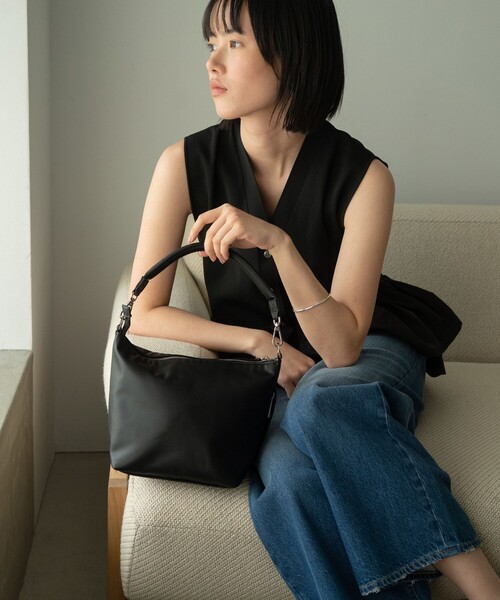 green label relaxing(グリーンレーベルリラクシング)の「<PARTE>2WAY フナガタ バッグ M / ショルダーバッグ はっ水(ショルダーバッグ・レディース・ナチュラル/ブラウン/ブラック/モカ・FREE)」の15枚目の写真