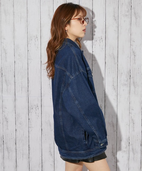 GORGE(ゴージ)の「デニムジャケット/オールシーズン/BIGシルエット/全3色(デニムジャケット・レディース・ネイビー/ブルー/ブラック・F)」の6枚目の写真