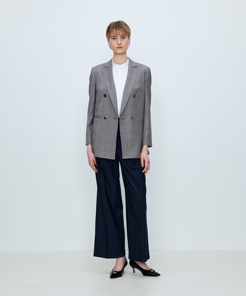 TOMORROWLAND collection(トゥモローランドコレクション)の「ZELANDER NATURAL STRETCH ダブルブレストジャケット(テーラードジャケット・レディース・ライトブラウン・38/36)」の2枚目の写真