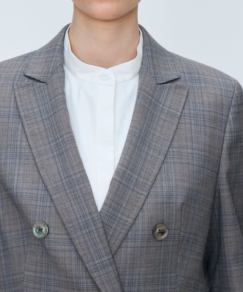 TOMORROWLAND collection(トゥモローランドコレクション)の「ZELANDER NATURAL STRETCH ダブルブレストジャケット(テーラードジャケット・レディース・ライトブラウン・38/36)」の8枚目の写真