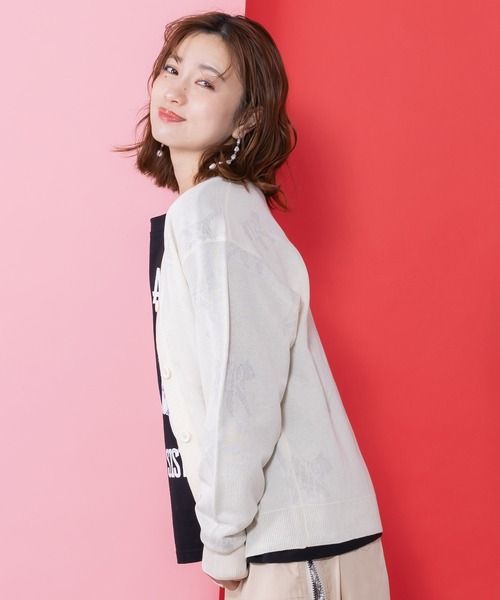 ScoLar(スカラー)の「161633:ネコスカラーUVジャガードカーディガン(カーディガン/ボレロ・レディース・オフホワイト/ブラック・M)」の11枚目の写真