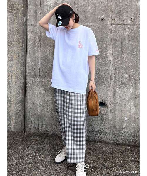 LAGUNAMOON（ラグナムーン）の「【MLB×NewEra×LAGUNAMOON】Tshirt（Tシャツ/カットソー・レディース・ホワイト・FREE）」の4枚目の写真