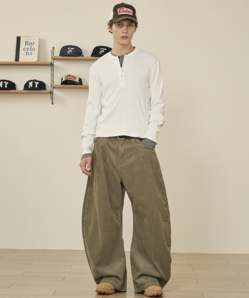 TAKEASY（テイクイージー）の「コーデュロイカーブドJパンツ（カーキ）（その他パンツ・メンズ・その他・SMALL/MEDIUM/LARGE/X-LARGE）」の6枚目の写真
