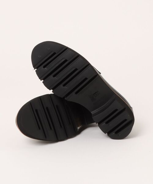 inter-chaussures（インターショシュール）の「【Luca Grossi】メタルパーツタンクソールローファー(L61606)（ローファー・レディース・ブラック・38/37/36/35）」の3枚目の写真