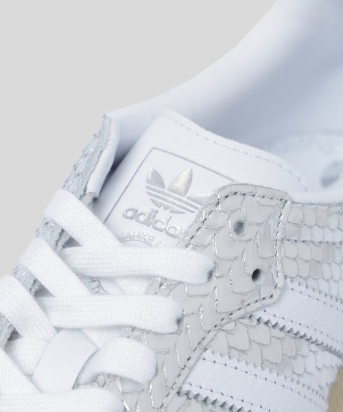 adidas Originals(アディダスオリジナルス)の「adidas W SAMBA OG OOX08/IH9016(スニーカー・レディース・シルバー・24cm/24.5cm/23.5cm/23cm)」の8枚目の写真