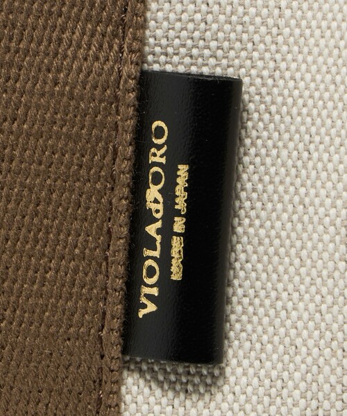 VIOLAd'ORO(ヴィオラドーロ)の「<VIOLAd’ORO>GINO キャンバス トートバッグ M(トートバッグ・レディース・ブラウン系/ライム・FREE)」の6枚目の写真