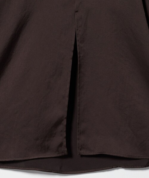 green label relaxing（グリーンレーベルリラクシング）の「ライトサテン キャミソール ワンピース（ワンピース・レディース・ブラック/オフホワイト/ダークブラウン・FREE）」の10枚目の写真